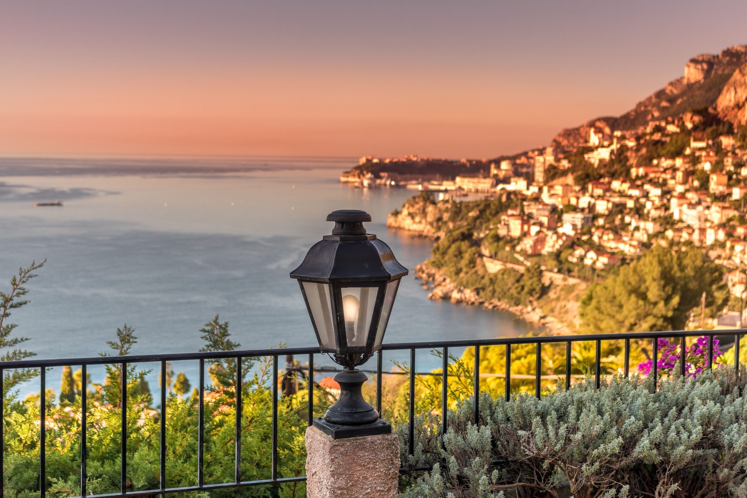 MONACO